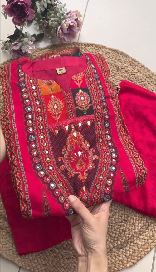 Aayna karachi pakistani suit set for women.