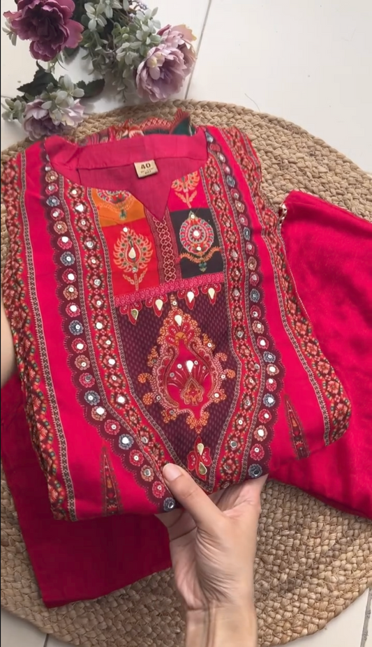 Aayna karachi pakistani suit set for women.
