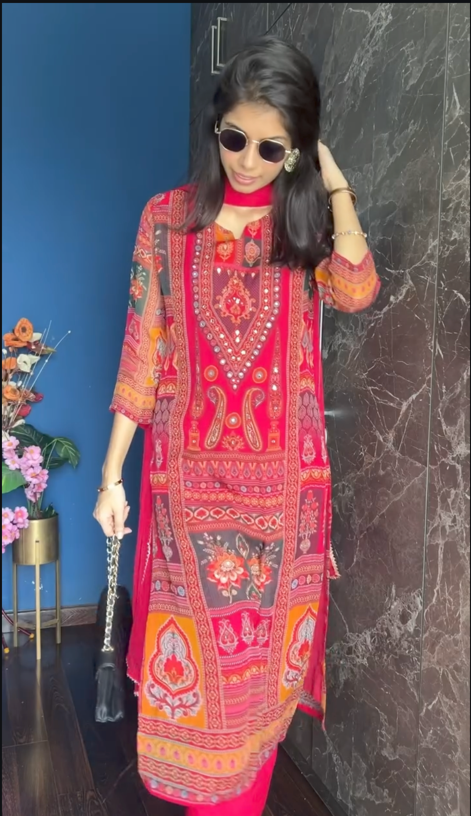 Aayna karachi pakistani suit set for women.