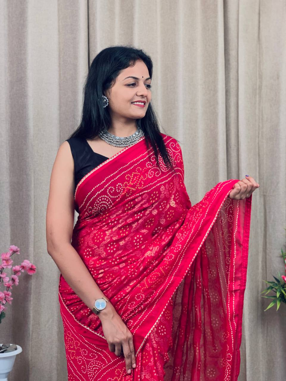 haritag Bandhani saree for women
