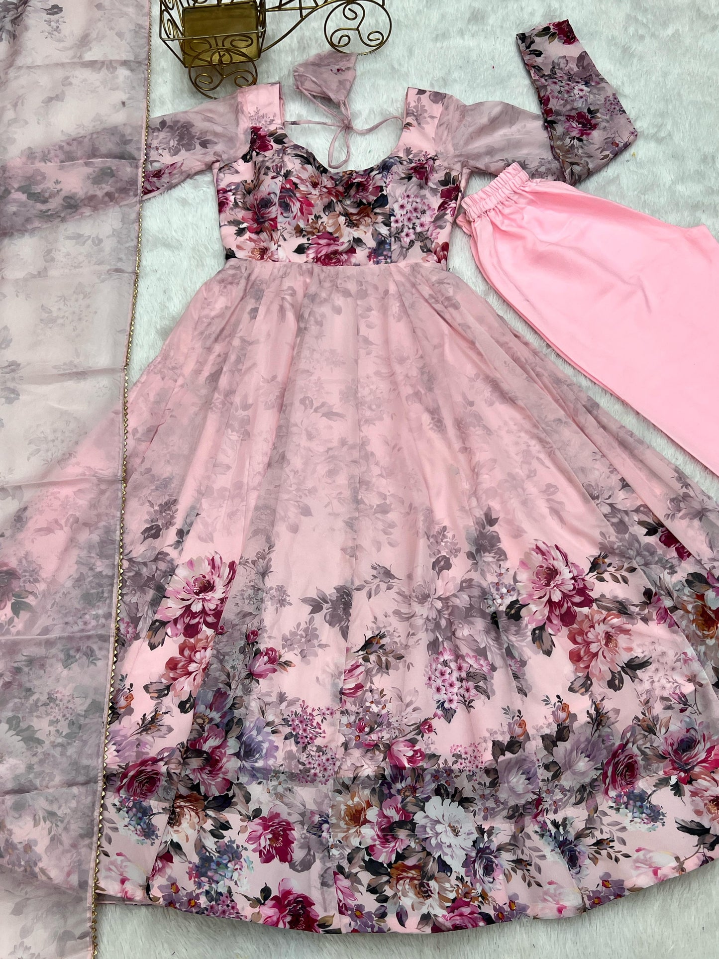 presents heavy pure soft organja silk print gown