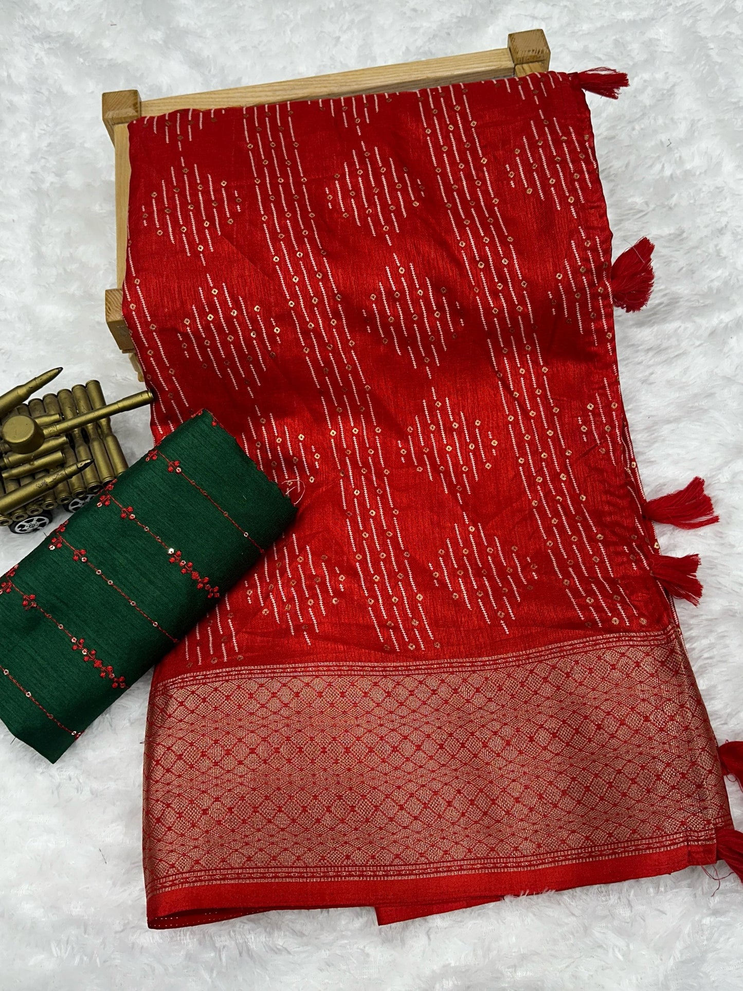 presents perfect printed saree with contrast blouse