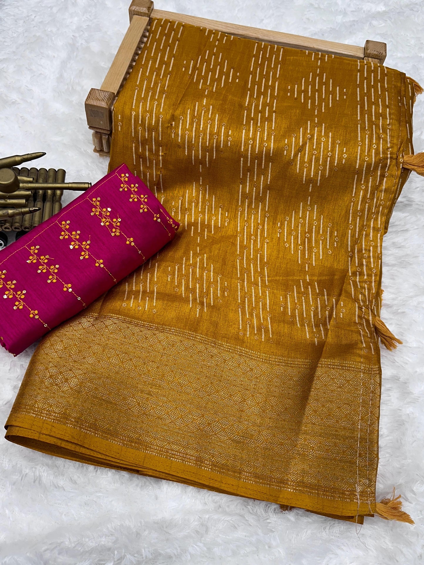 presents perfect printed saree with contrast blouse