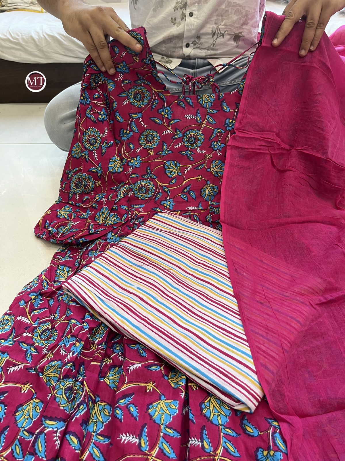presents Hevay Cotton Duppata With Lace Gown