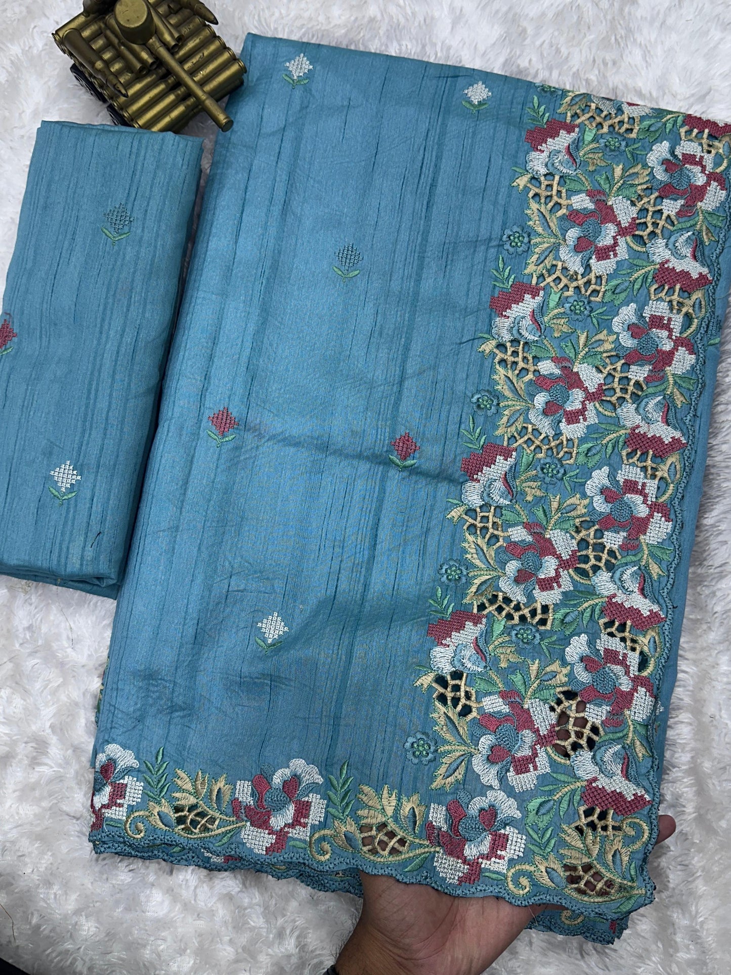 Embrace your femininity & make a statement  with our stunning cut work visca slub silk saree. Narayani