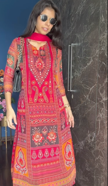 Aayna karachi pakistani suit set for women.