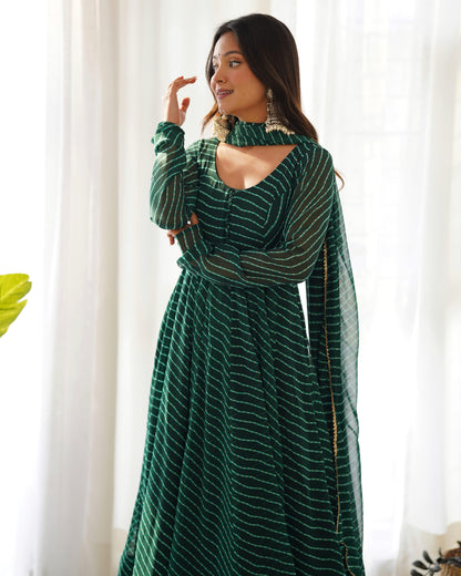 presents heavy pure fox georgette laheriya print