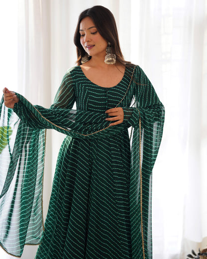 presents heavy pure fox georgette laheriya print