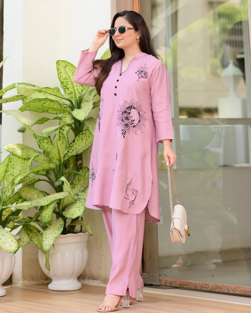 Teesha ivory Casual Thread Cord-set for Women.