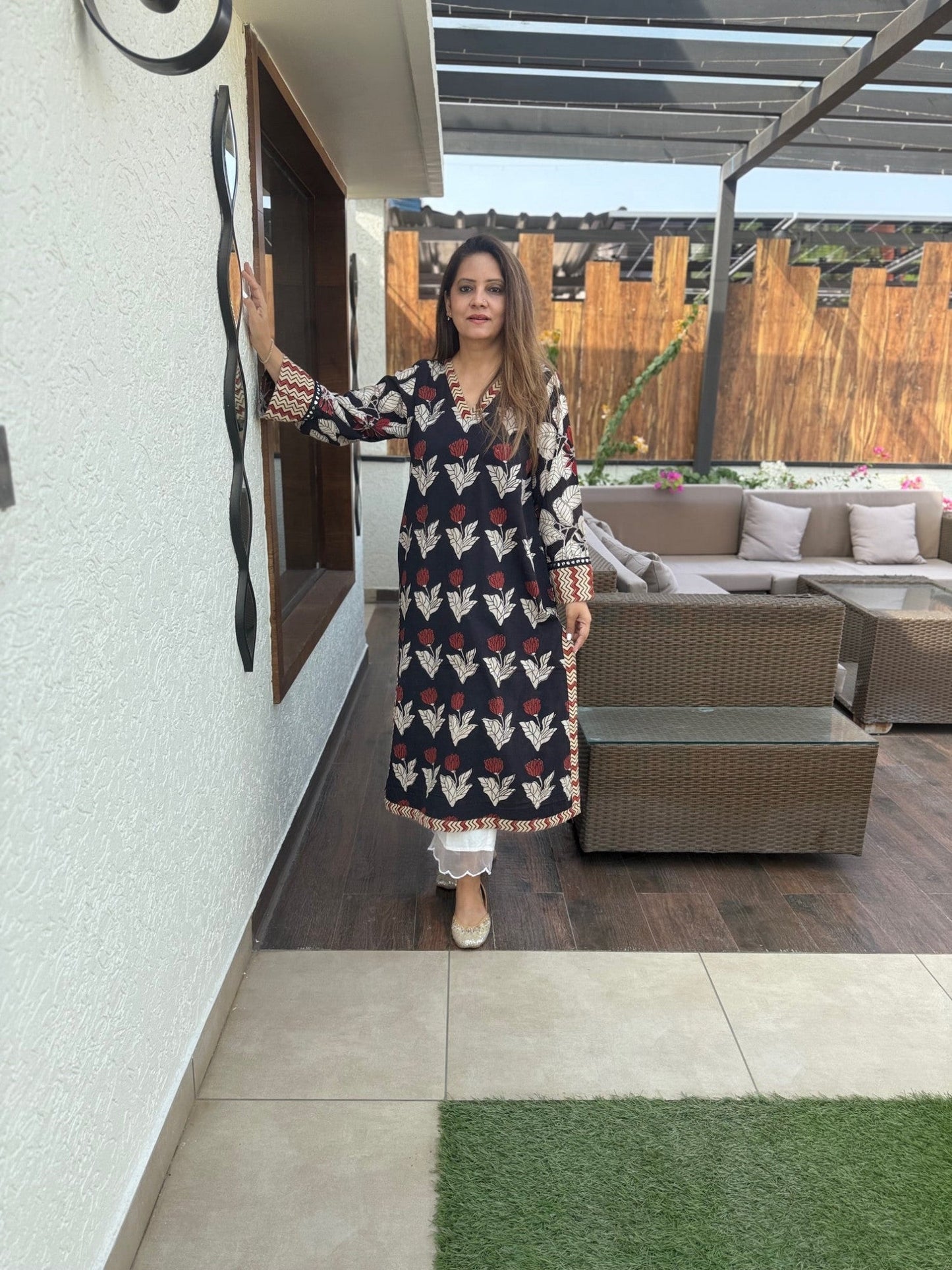 Avanika floral print kurta for women